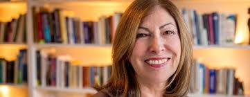 Vera-Headshot-0056-edited