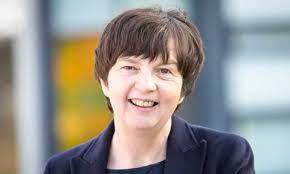 As secondary schools tighten smartphone use, parents say students can still  outsmart the rules