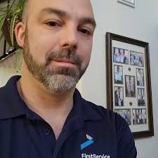 Jesse Stapleton's Instagram, Twitter & Facebook