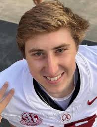 Thanks to Amelia Auchmuty who is Alabama kicker Will Reichard's girlfriend,  thanks to Will, John Metchie, and Slade Bolden for making a little but  MASSIVE Alabama fans day!!! People continue to amaze