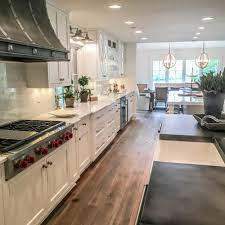Use these ideas to make your cooking i love bringing valuable information and ideas to those who desire a beautiful, functional and why this white kitchen works: Outdated Kitchen Trends To Avoid Standard Kitchen Bath