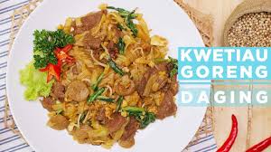 Masukkan bawang putih yang sudah di keprek dan tumis hingga harum. Rudy Sahabat Kwetiau Goreng Daging Youtube