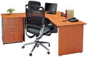 Aktivitas kerja yang nyaman dimulai dari meja kantor berkualitas. Daftar Harga Meja Kantor Minimalis Terbaru Update Juni 2021 Lengkap
