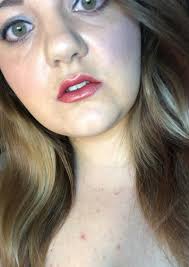 Hello Honey… and when I say Honey, I mean my fabulous friend Beezy Wiggins!  She's an Aggie 🥎 Mom & totally rocking these Rachelle hoops with her game  day cap! 😍