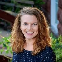 Natalie Elmore's Instagram, Twitter & Facebook