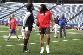 Maybe you would like to learn more about one of these? Cam Newton Confronts Kelvin Benjamin Before Bills Panthers Game Twitter Goes Nuts Charlotte Observer