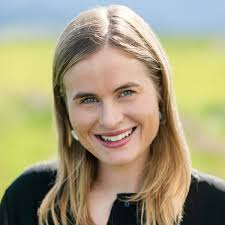 About Team Member Dana Roach