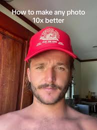 Tom Crockett (@tomcrockett_)