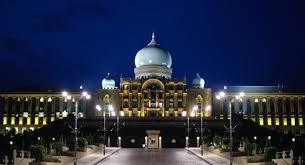 Sistem pemerintahan dan pentadbiran negara malaysia. Jawatan Bidang Pemerintahan Wajib Seorang Muslim Hizbut Tahrir Malaysia