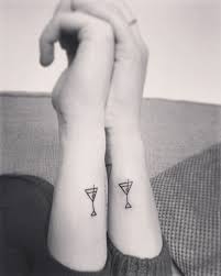 Friendship Tattoo Loveher Bestfriend Tattoofriends Smalltattoos Freundin Tattoos Beste Freundin Tattoo Inspirierende Tattoos