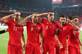 Türkiye a milli futbol takımı, 2022 fifa dünya kupası elemeleri g grubu'nda hollanda, norveç, karadağ, letonya ve cebelitarık ile mücadele edecek. 2022 Dunya Kupasi Elemeleri Nde Turkiye Nin Rakipleri Belli Oldu Tamga Turk