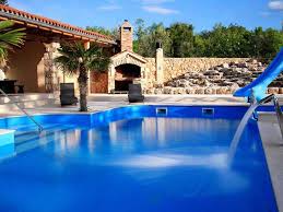 Wir sind ihr experte für ferienhäuser in kroatien und das seit mehr als 15 jahren! 100 Eindrucksvolle Ferienhauser In Kroatien Mit Pool In Alleinlage 2020