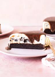 Birthday Cake Ice Cream Recipe Without Cake Mix Brownie Ice Cream Cake With Fudge Sauce Recipe Brownie Ice Cream Cake Ice Cream Cake Sour Cream Chocolate Cake