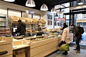 Adresse, téléphone, horaires, site web. Carrefour S Test Store Mixes Food And Digital Technology Retaildetail