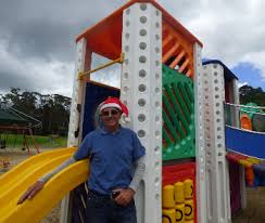 The excitement is everywhere, from the moment the homemade floats find their places. Christmas Parade Reminder Float Your Ideas