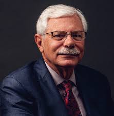 City Attorney announces retirement after 18 years