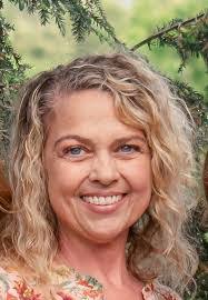 Daniel Yopp's Instagram, Twitter & Facebook