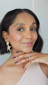 Glamorous Party Look with Clarins: Shine Bright!