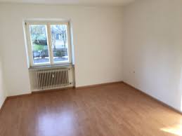 Ein großes angebot an mietwohnungen in ellwangen finden sie bei immobilienscout24. 3 Zimmer Wohnung Zu Vermieten Hohenstaufenstrasse 13 73479 Ellwangen Jagst Ostalbkreis Mapio Net