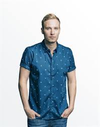 Mitä lapsuusmuistoja ruokiin liittyy ja kuinka liikuttavasti juuso äitiään kiittää kun pöytään puksuttaa. Juuso Makilahde Liittyy Radio Suomipopin Tahtikaartiin Sanoma Media Finland