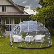 Il rend le spa personnel utilisable même hiver. Serre Geodesique Abri De Jardin Veranda Demontable Couverture De Jacuzzi Tonnelle Garden Igloo E Jardin D Hiver Espaces De Vie Exterieurs Abri De Jardin
