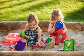 Summer Activities for Babies: 6 Safe and Fun Ideas