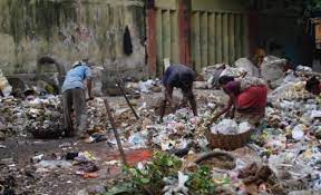 Asa, ne va ramane sa vindem chilotii ca sa platim ratele la imprumuturi. Una Dintre Cele Mai SÄrace Å£Äri RefuzÄ Ajutorul Celui Mai Bogat Om Din Lume Capital