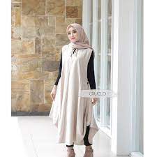 Mulai dari model baju gamis terbaru di tahun 2021 hingga kaftan modern. Model Baju Atasan Wanita Terbaru Kekinian Desain Modis Adila317