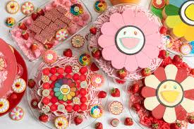 Murakami's flower plushes are known for being colorful, so to start off our top 5 we're going with something a bit different. All About The Takashi Murakami Spring Afternoon Tea