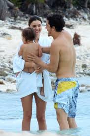 And model miranda kerr, 31, who separated from her actor husband orlando bloom, 37, in october last year after three years of marriage, says the pair still have great affection for one another. Miranda Kerr And Orlando Bloom Took A Vacation To Mexico With Flynn Miranda And Shirtless Orlando Kiss During A Beach Trip With Flynn Popsugar Celebrity Photo 12