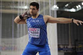 Lanciare cose è forse lo sport più antico del mondo. Astri Nascenti Leonardo Fabbri La Speranza Del Getto Del Peso Azzuro