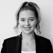 Yesterday YOOX NET-A-PORTER partnered with the Fashion Retail Academy for  our first recruitment event of 2023!!