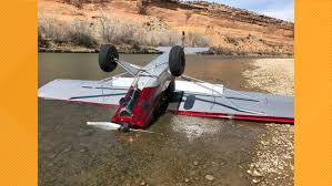 2 killed in montgomery co. Pilot Injured When Plane Crashes Upside Down In Colorado River 9news Com