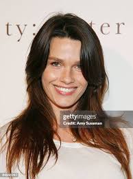 306 Larissa Bond Stock Photos, High-Res Pictures, and Images