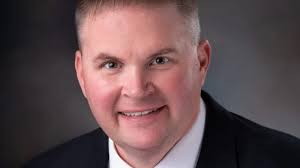 Dave Brandt resigns from school board to teach at KHS