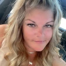 My daughter went to Aveda to get some highlights and was there for over 5  hours. I understand they are students but I was under the impression that  they would be supervised.