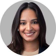 Ashley Scoville's Instagram, Twitter & Facebook