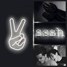 It is the perfect first step for beginners to enjoy the art of painting using . Dolan Twins Aesthetic Dolan Twins Amino