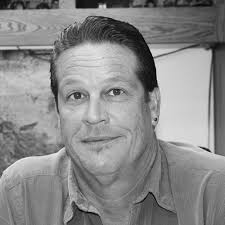 Mike Behling's Instagram, Twitter & Facebook