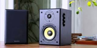 Berbicara mengenai speaker aktif dengan kualitas terbaik, ada berbagai rekomendasi pilihan menarik yang speaker aktif terbaik dari logitech tersedia di pasaran dengan harga rp 2,1 jutaan dengan spesifikasi meskipun hadir dalam ukuran mini, kualitas suara yang dihasilkan tidak boleh diragukan. Kriteria Speaker Aktif Terbaik Dan Cara Merawatnya