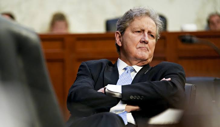 A Republican senator has a new idea to end the shutdown. It's bad.