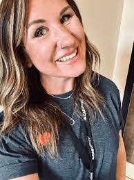 Jacqueline Mendiola's Instagram, Twitter & Facebook