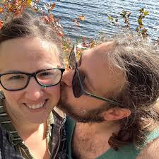 Are there any PSW job openings in the Belleville area?