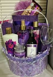 Diy Birthday Gift Baskets For Mom Mother S Day Bath Set 50 Mother S Day Gift Baskets Diy Mother S Day Gift Basket Mothers Day Baskets
