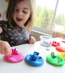 Here are some milestones to watch out for by the time your baby completes half a year: 10 Everyday Fine Motor Activities For Preschool No Time For Flash Cards