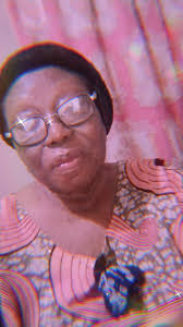 My game froze while creating the most beautiful Sim and I was so sad I  asked Chat GPT to write me a poem about it: Before my screen, the image  froze, a