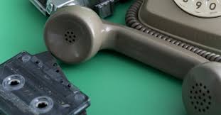 Un indicatif téléphonique international est un préfixe téléphonique utilisé dans les numéros de téléphone des. Attention Les Escrocs Veulent Vous Faire Dire Oui Au Telephone