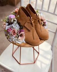 Jam tangan bukan sekadar digunakan untuk melihat waktu, bahkan untuk kelihatan lebih bergaya. Gubahan Hantaran Beg Tangan Gubahan Beg Tangan Table Decorations Decor Home Decor Koleksi Idea Gubahan Beg Tangan Untuk Hantaran Crissre
