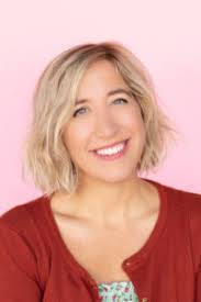 Kira Cook's Instagram, Twitter & Facebook