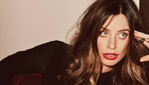 Melanie Earley, Author at M2woman